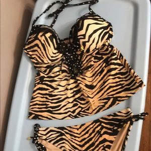 Victoria's Secret Tankini 36C/medium