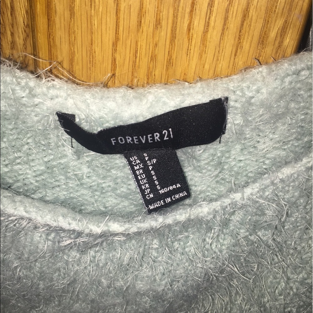 Small sweater - Picture 3 of 3