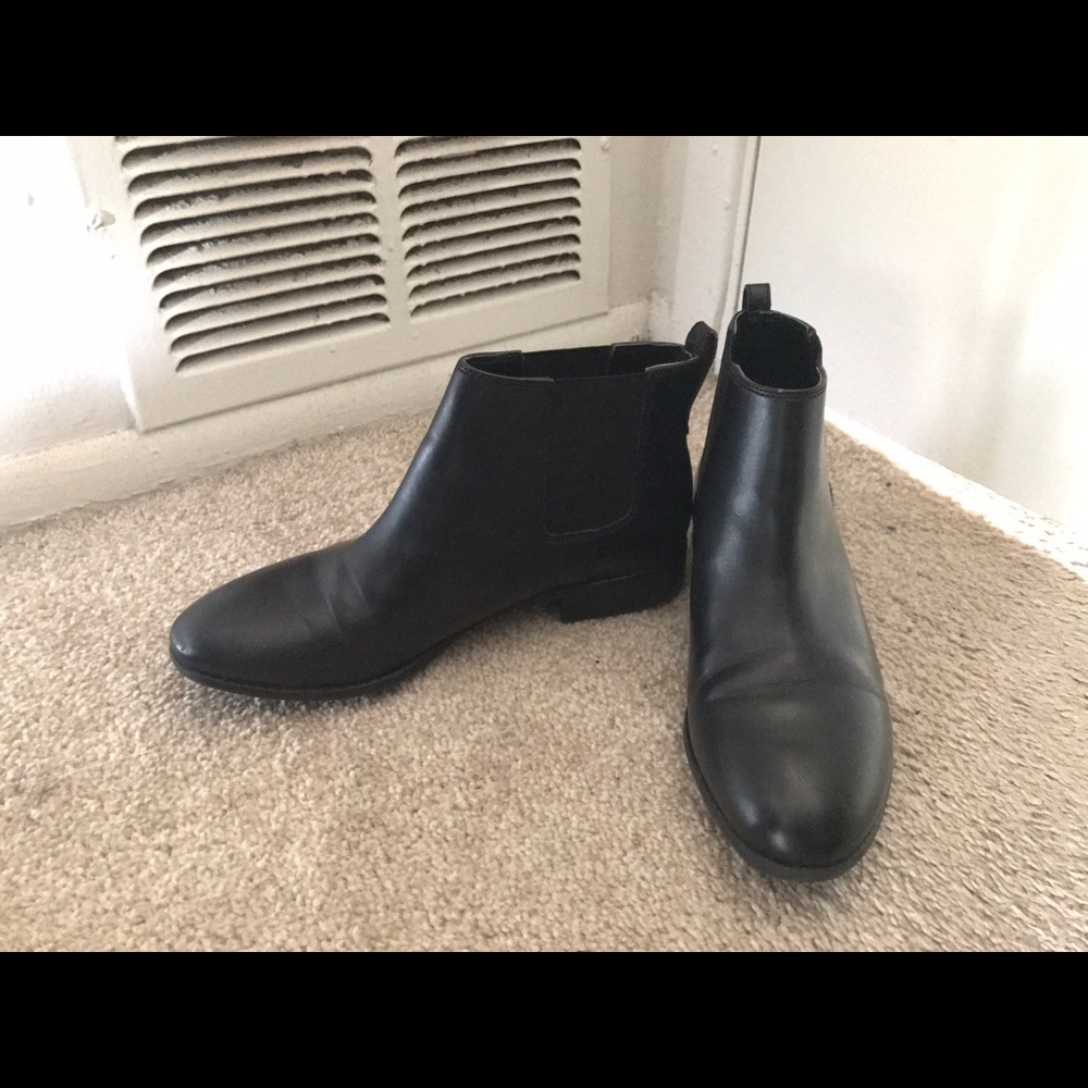 Franco Sarto black Chelsea boots