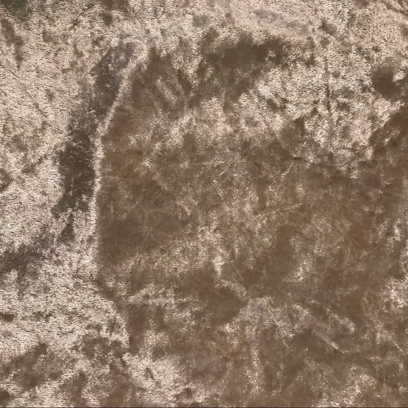 🆕 velvet crush cream beige bodysuit size small - Picture 8 of 8