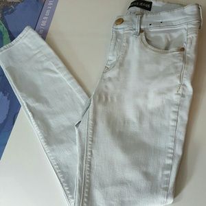 Express light blue jeans