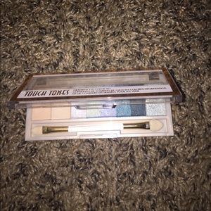 Touch tones gradient eye color set