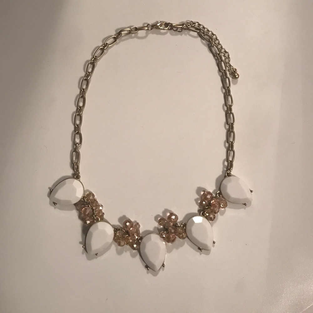 Statement necklace