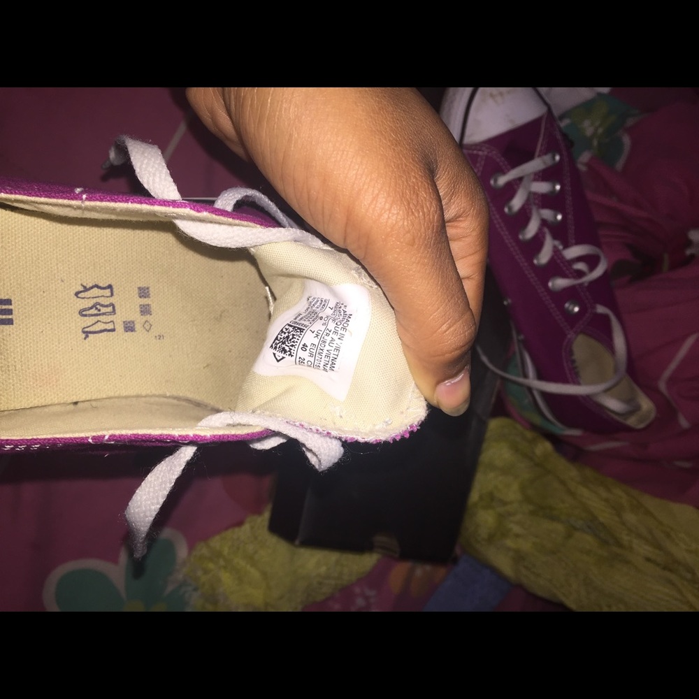 Shoes - Picture 3 of 3