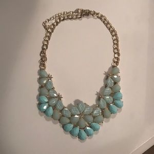 Statement necklace
