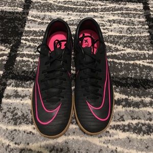 Nike Mercurial indoor soccer cleats/shoes