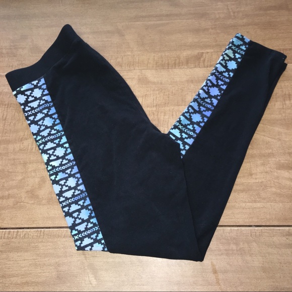 PINK Victoria's Secret Pants - Victoria's Secret PINK leggings - size large