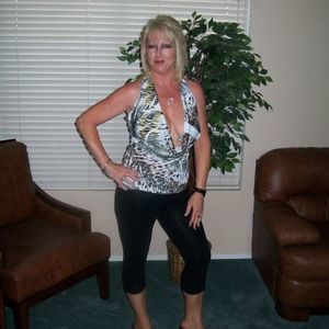 Meet your Posher, Kat