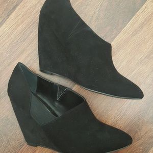 Charles by Charles David pumps