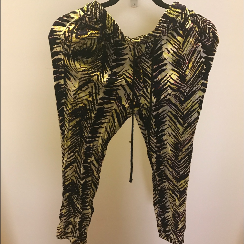 Wild Print Capris