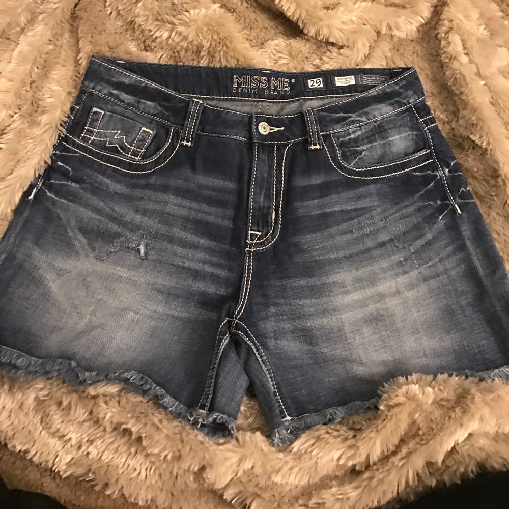 💙GWP💙Miss me shorts