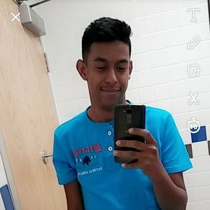 Meet your Posher, Luis