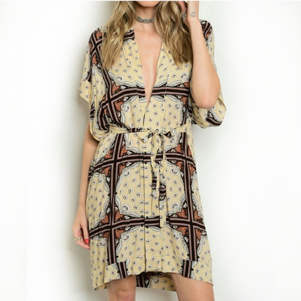 Gorgeous summer dress, 100% Rayon, multiple sizes