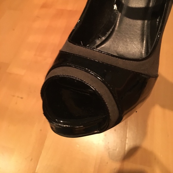 Michael Antonio platform heels - Picture 3 of 4