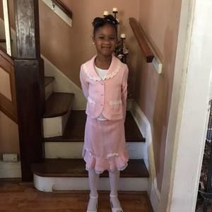 Meet your Posher, Nikki