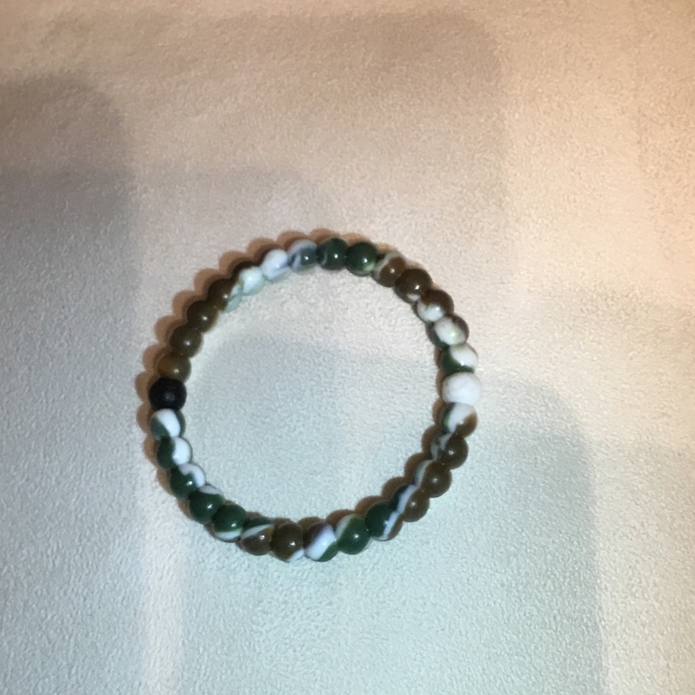 camo loaki bracelet