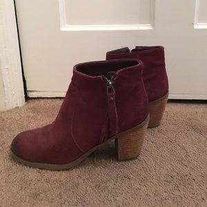 Red Dolce Vita Booties