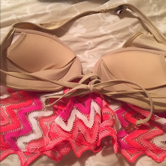 Luli Fama biking too! - Picture 2 of 3