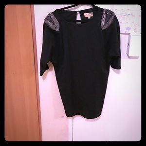 Elizabeth and James dress!