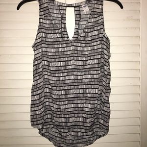 Black & White Sleeveless Top
