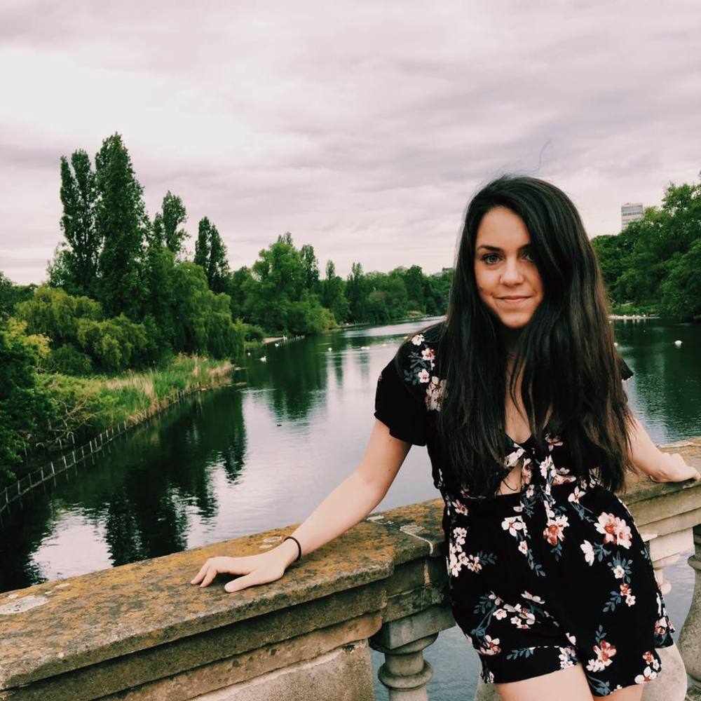 Meet your Posher, Jenny