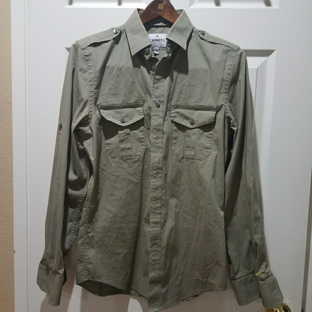 Fitted MK2 Shirt