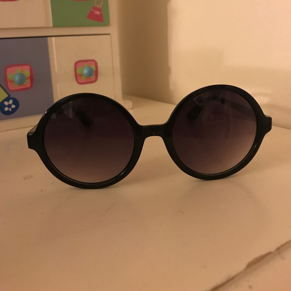 Round Black Circular Sunglasses