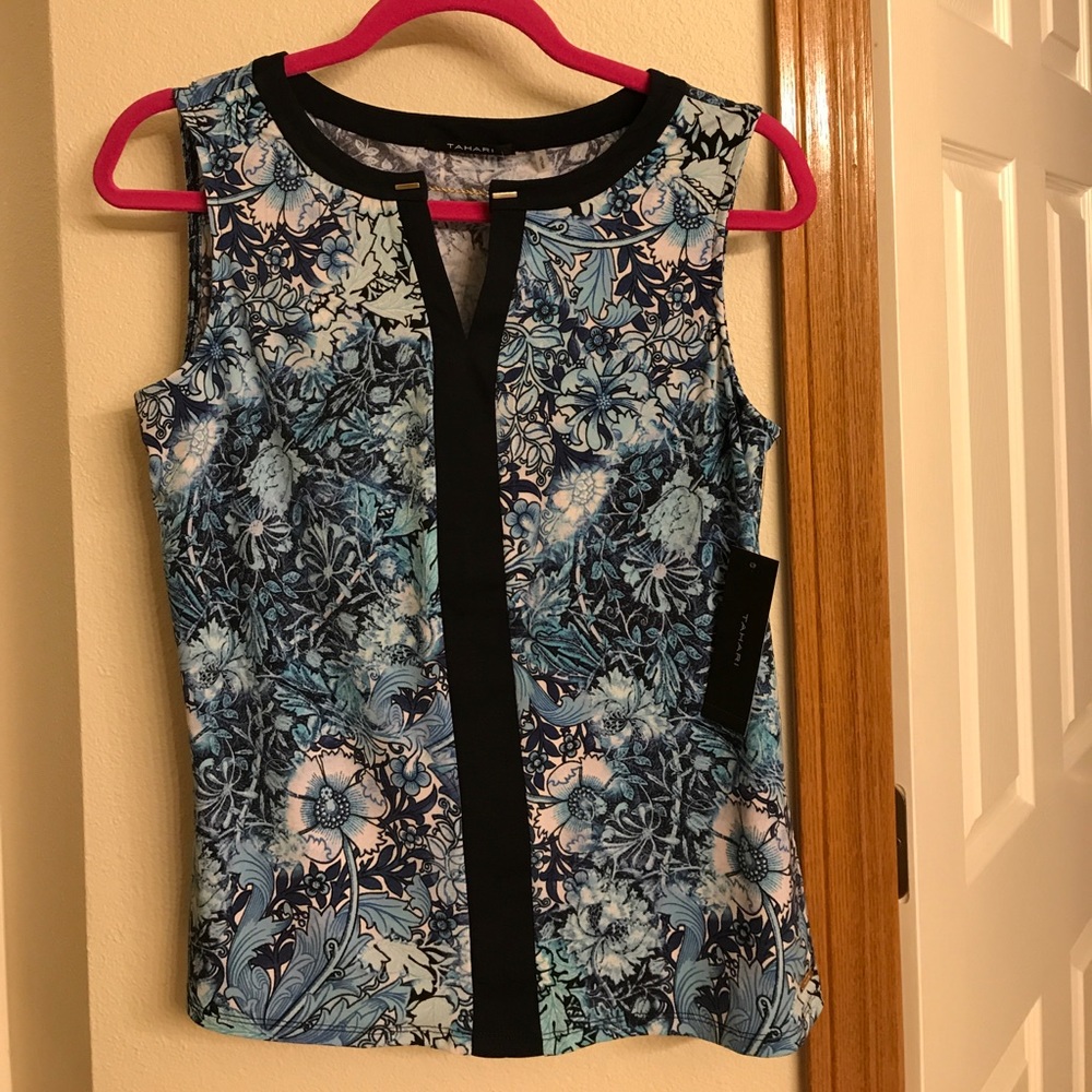 TAHARI Sleeveless Top Size Small New