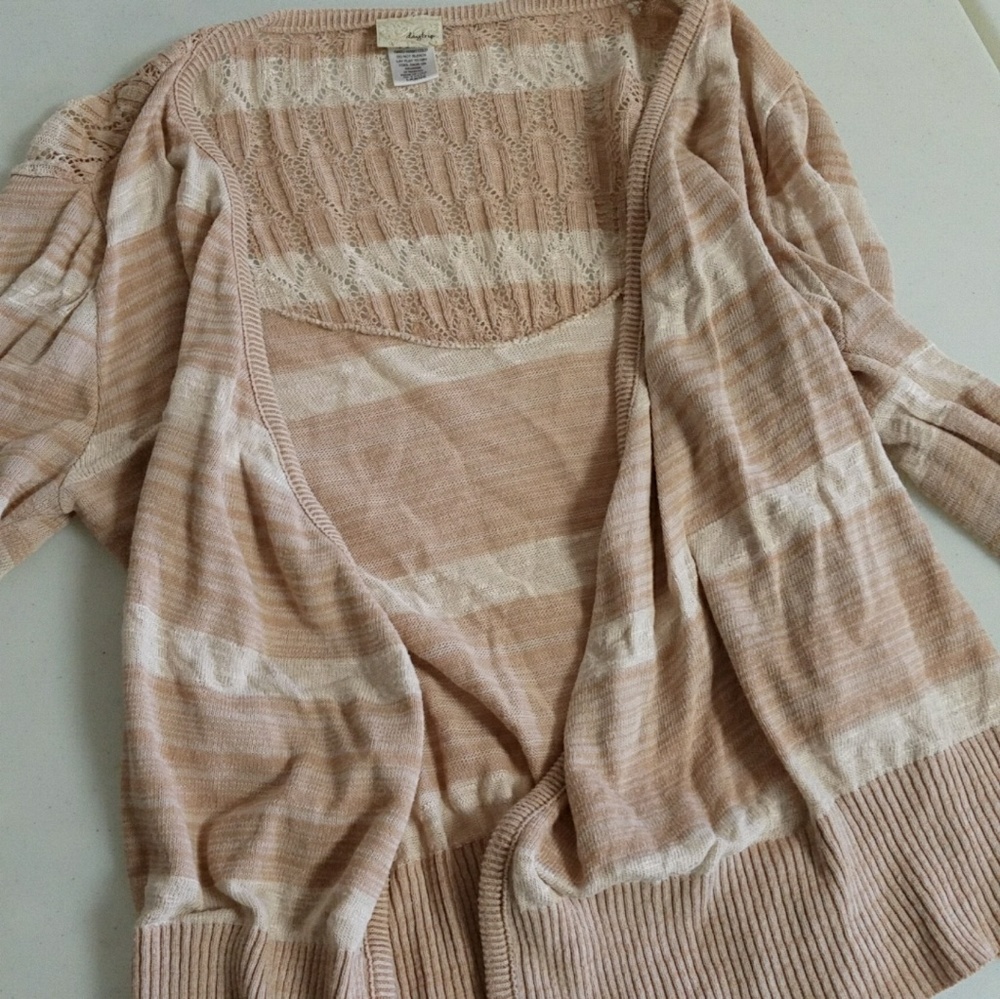 Day trip lace cream tan