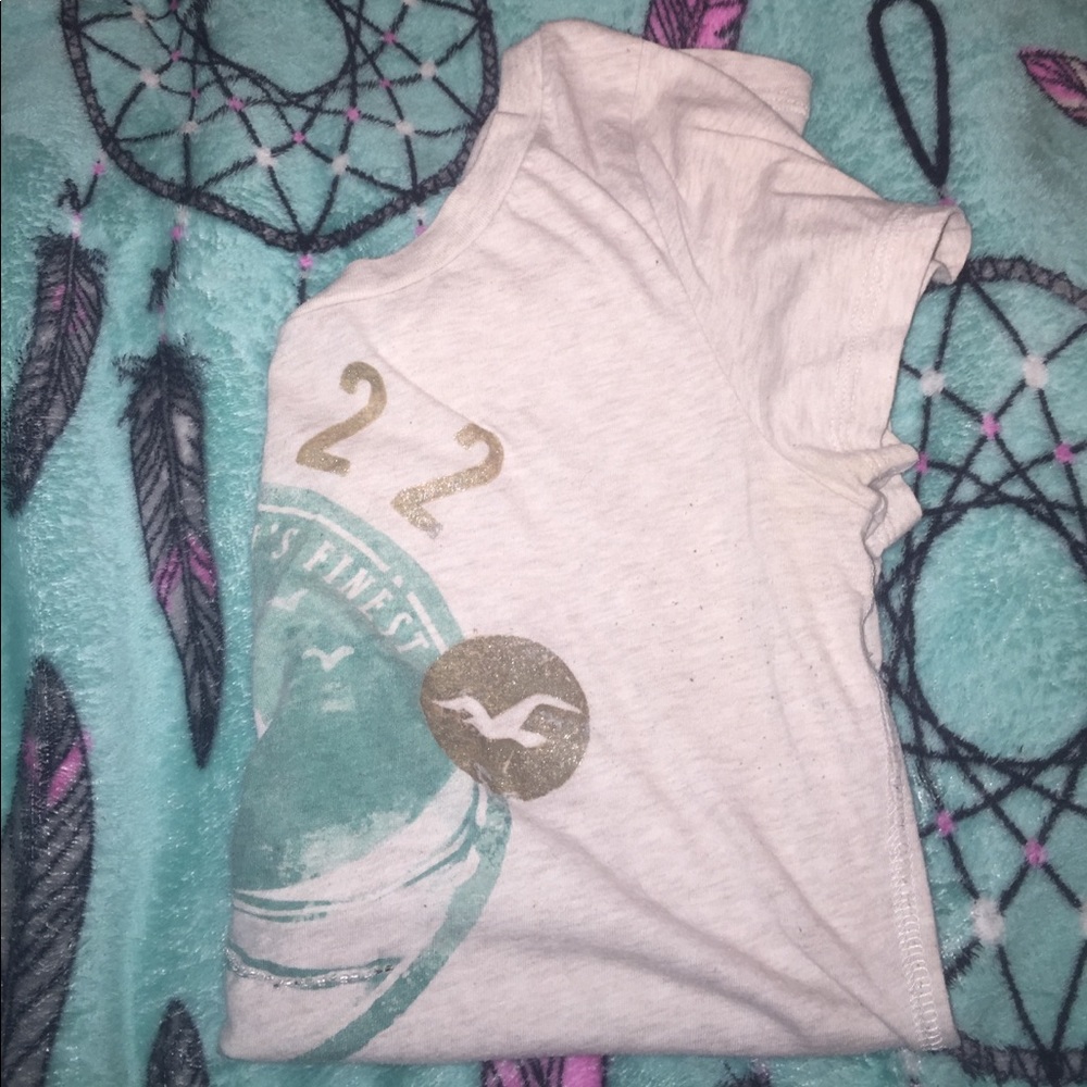 Basic Hollister shirt💜