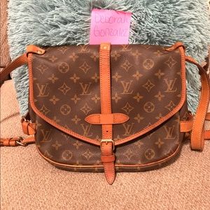 SOLD SOLD  LOUIS VUITTON SAUMUR 30
