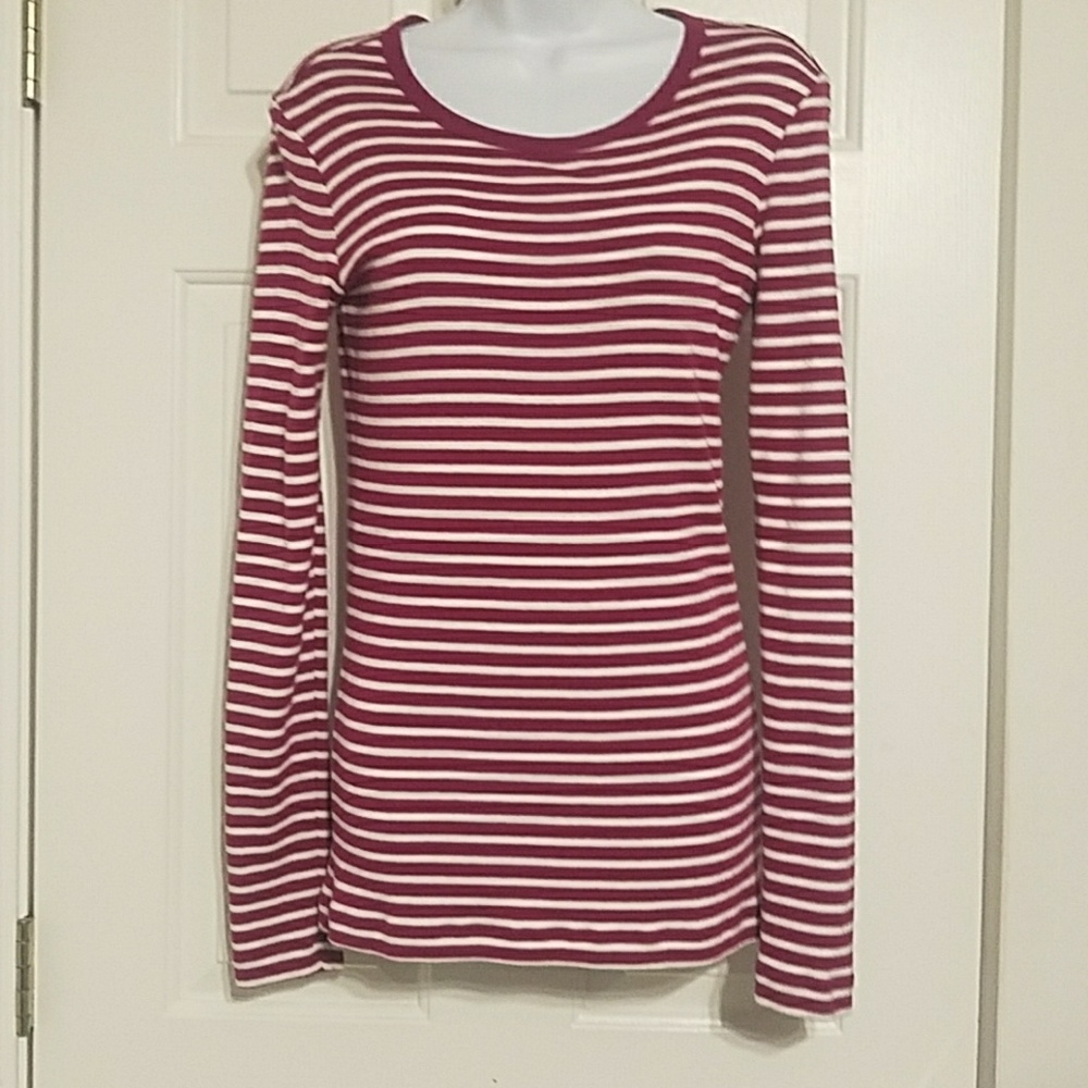 GAP- long sleeved striped shirt