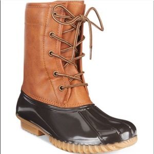 THE ORIGINAL DUCK BOOT