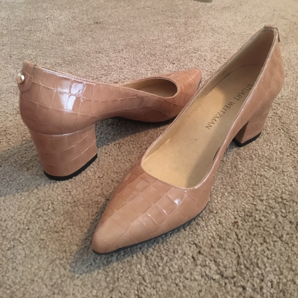 Stuart Weitzman Nude Pointed Toe Block Heel