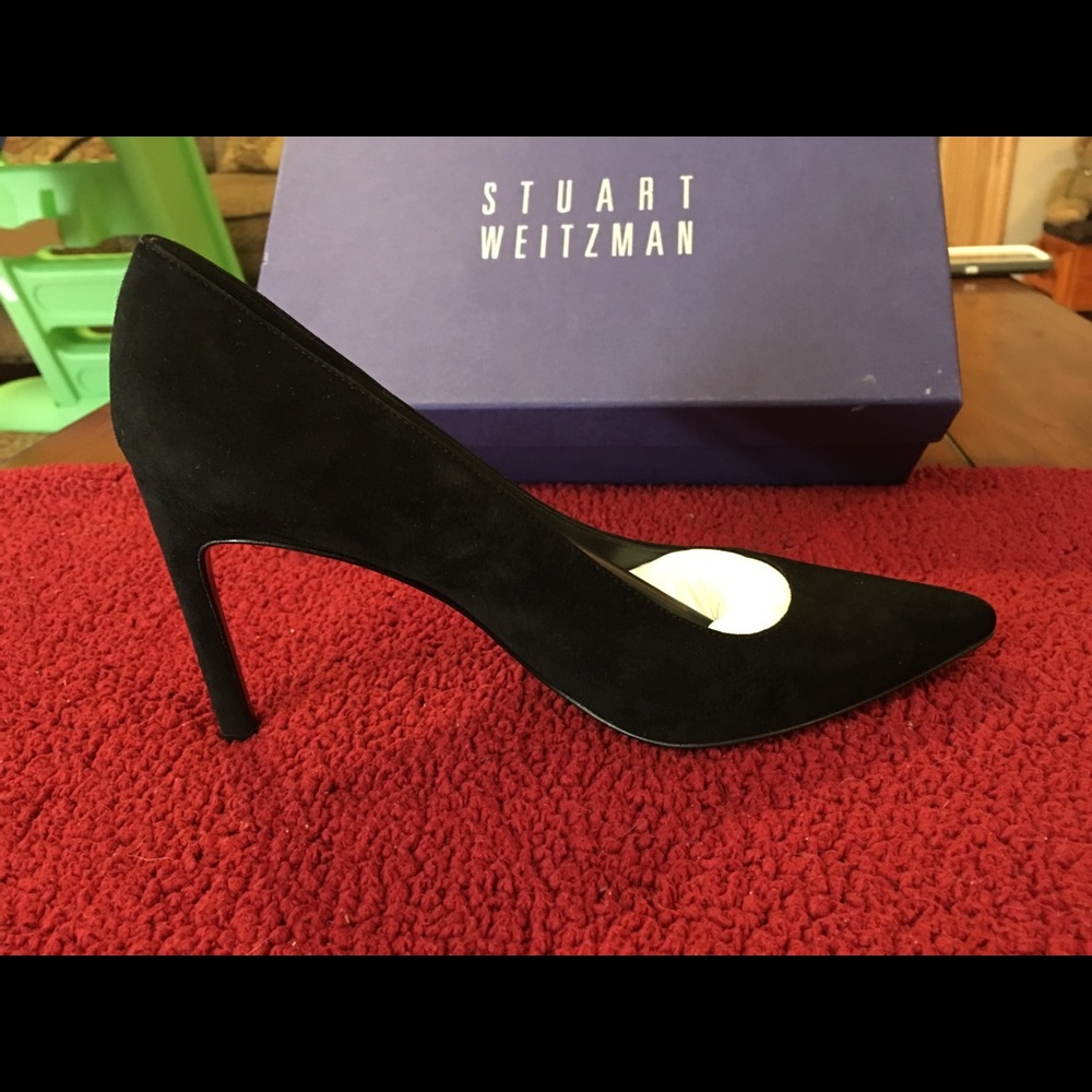 Stuart Weitzman black pumps size 8