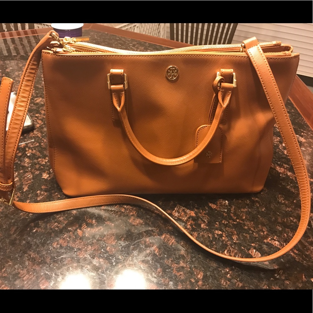 Authentic Tory burch satchel handbag
