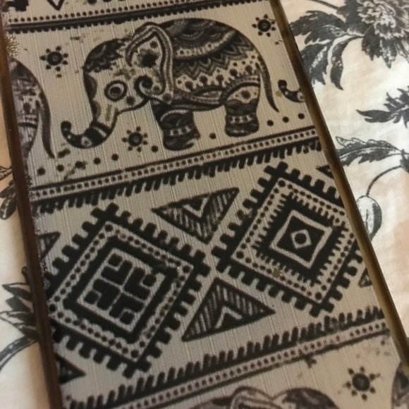 Elephant Aztec iPhone 6 Plus case - Picture 2 of 4