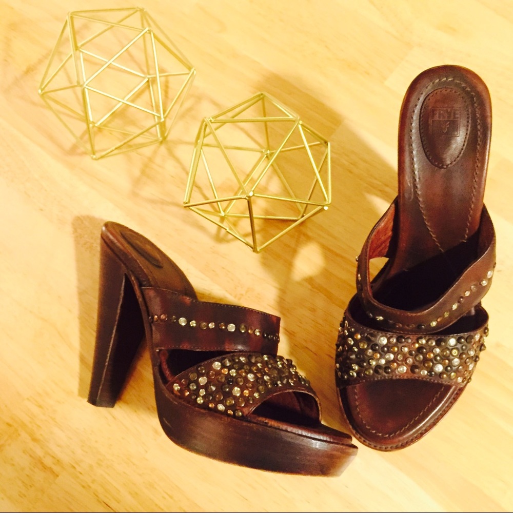 FRYE Leather Platform Heels with Grommet Details