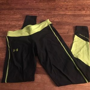BNWT Under Armour compression leggings