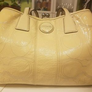 💯Authentic Coach Patent Signature Stitch F15658