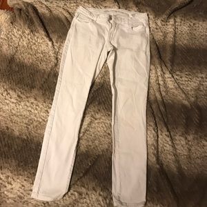 White rockstar jeans