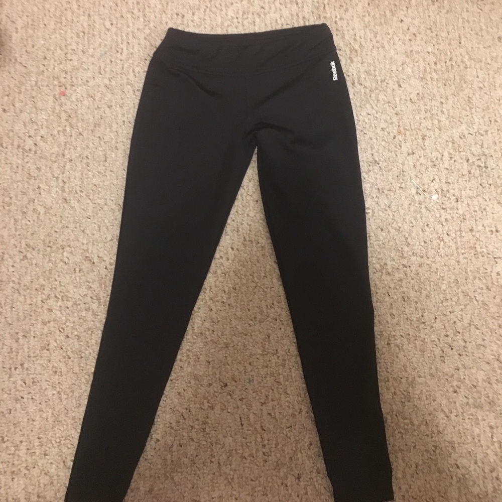 Reebok leggings. Size M (10-12) in girls.