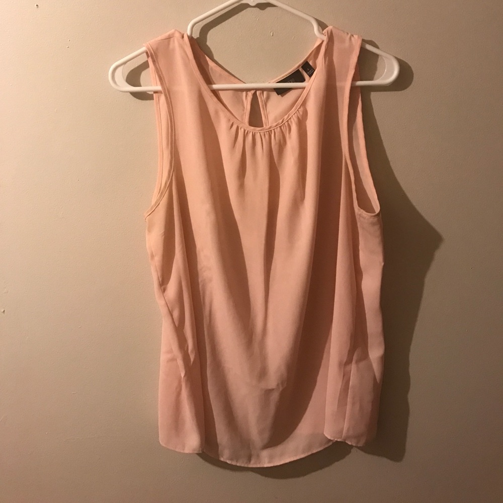 Sleeveless blouse