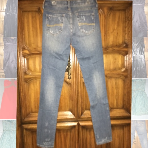 Distressed Stretchy Jeans - Picture 2 of 2