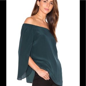 Bailey 44 - Trainspot Top-100% Silk- Small NWT