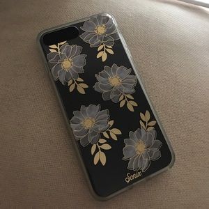 iPhone 7 plus sonix case!