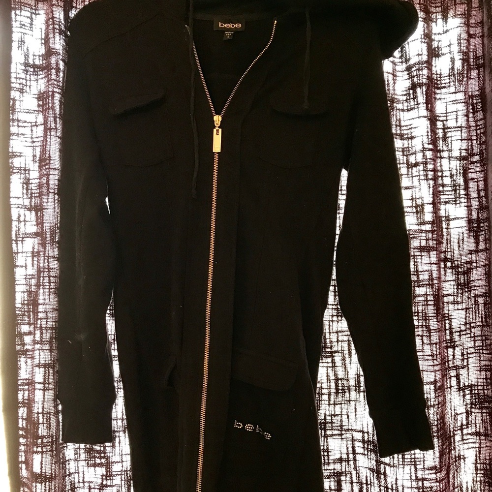 Black long zipper hoodie