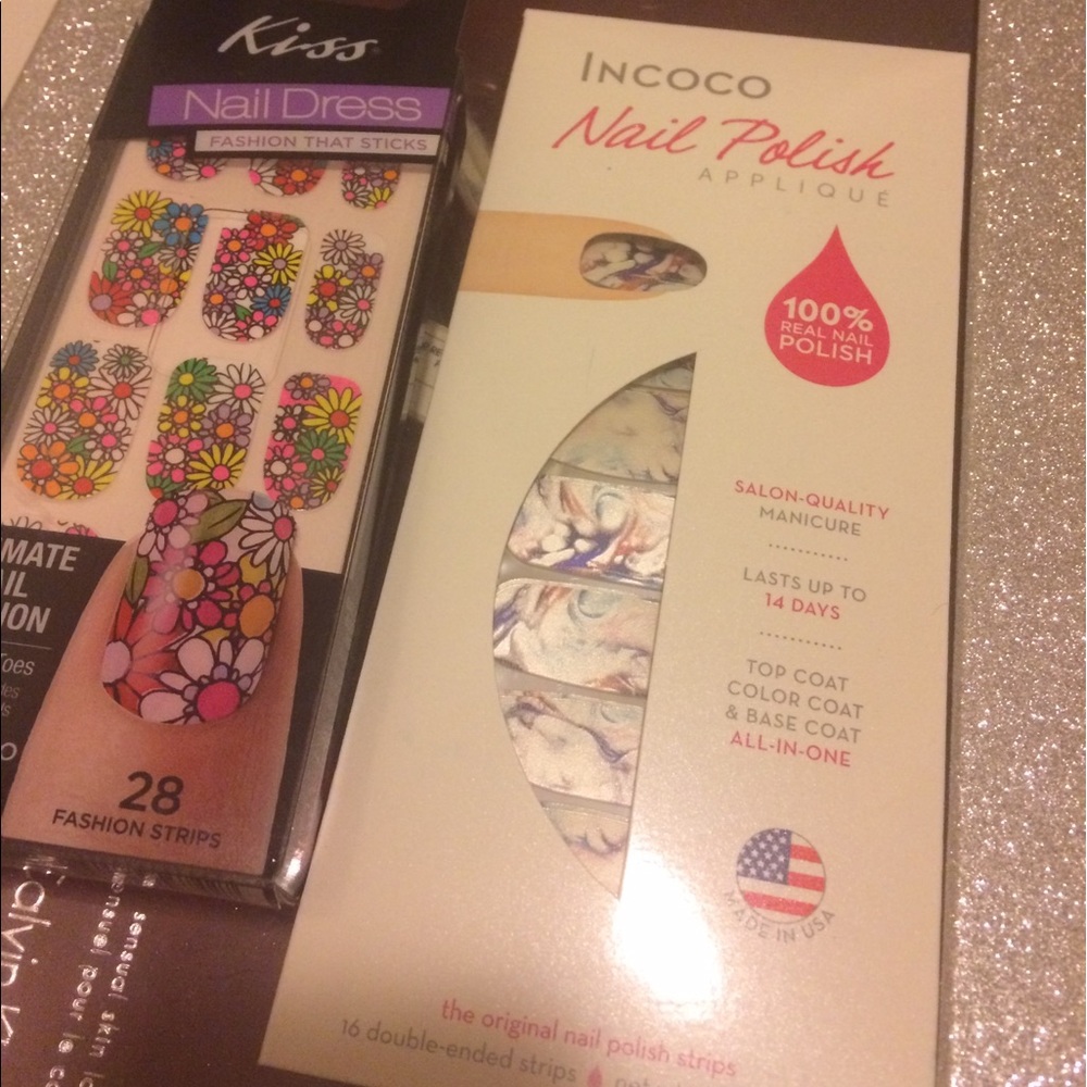 FREE W/ PURCHASE!* Incoco & Kiss Nail Bundle