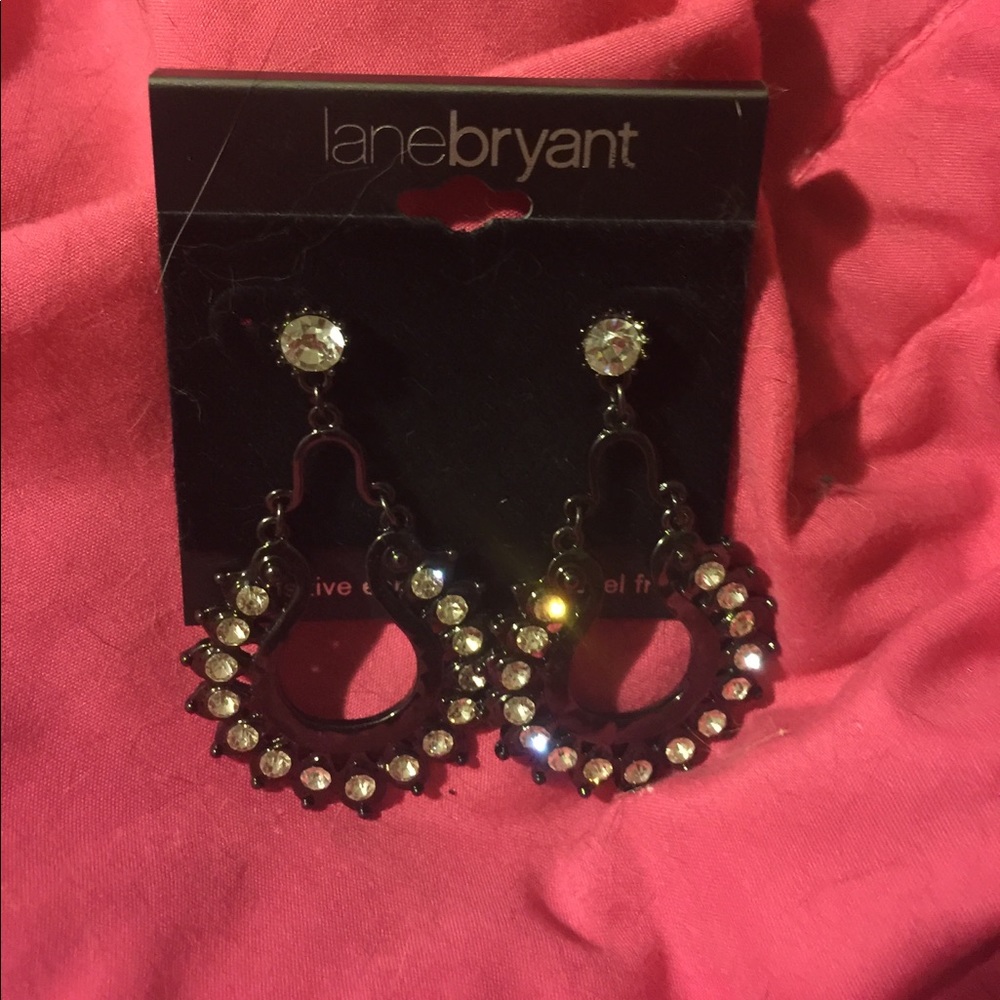 Dangling earrings