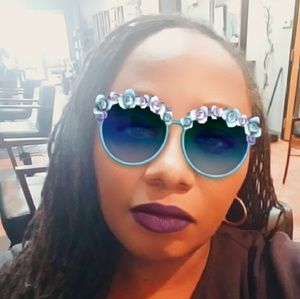 Meet your Posher, Ms